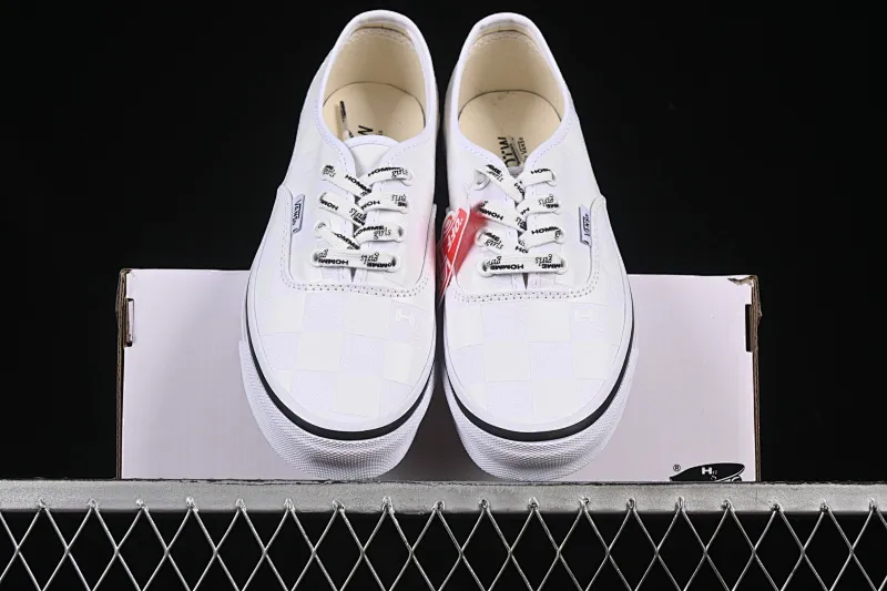All categories Vans Vans series Vans Low Vans low-top Vans Authentic 44 DX checkerboard slip-on lazy skate shoes VN000EEUCCZ